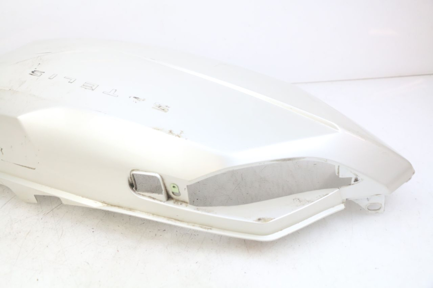 photo de RIGHT REAR SIDE PANEL PEUGEOT SATELIS 125 (2010 - 2012)