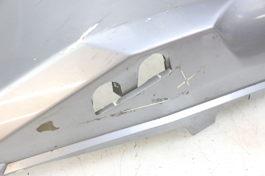 photo de RIGHT REAR SIDE PANEL PEUGEOT SATELIS 125 (2006 - 2009)