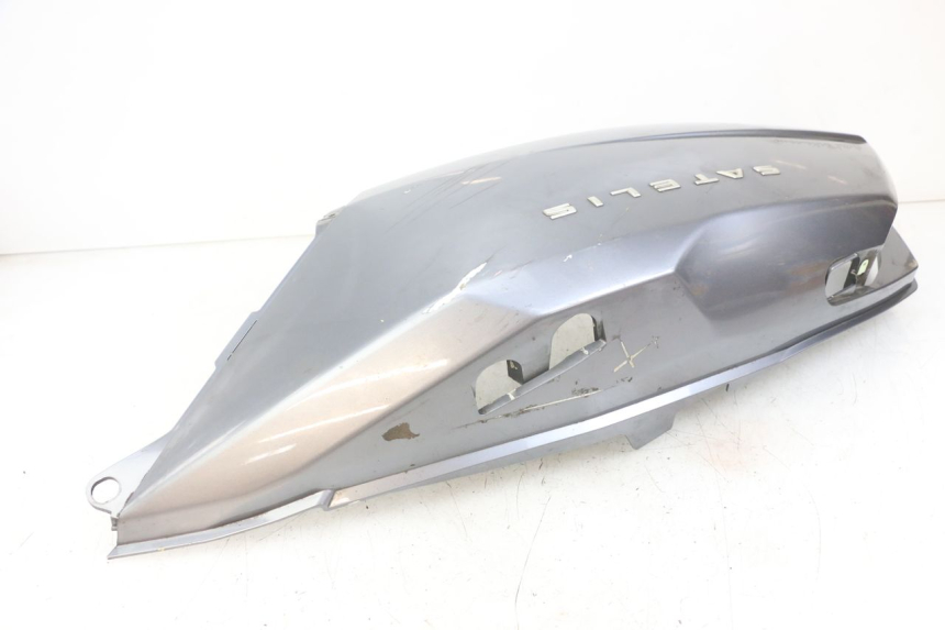 photo de RIGHT REAR SIDE PANEL PEUGEOT SATELIS 125 (2006 - 2009)