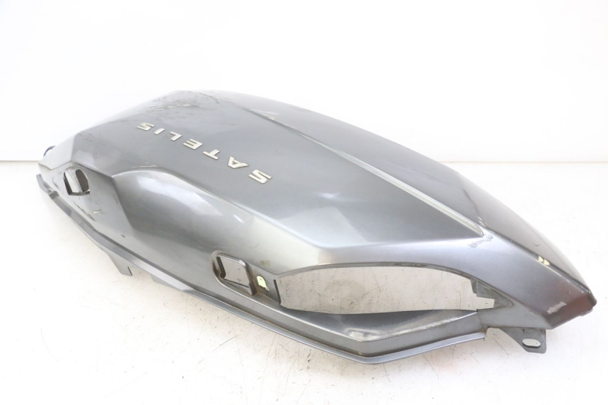 photo de RIGHT REAR SIDE PANEL PEUGEOT SATELIS 125 (2010 - 2012)