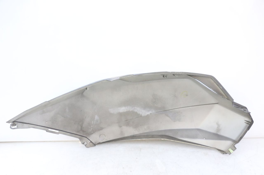 photo de RIGHT REAR SIDE PANEL PEUGEOT SATELIS 125 (2010 - 2012)