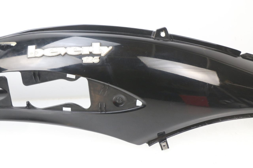 photo de REAR RIGHT PANEL PIAGGIO BEVERLY 125 (2001 - 2004)