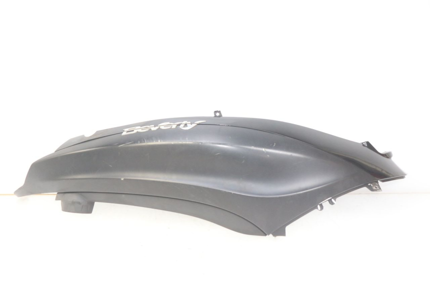 photo de RIGHT REAR SIDE PANEL PIAGGIO BEVERLY 125 (2010 - 2015)