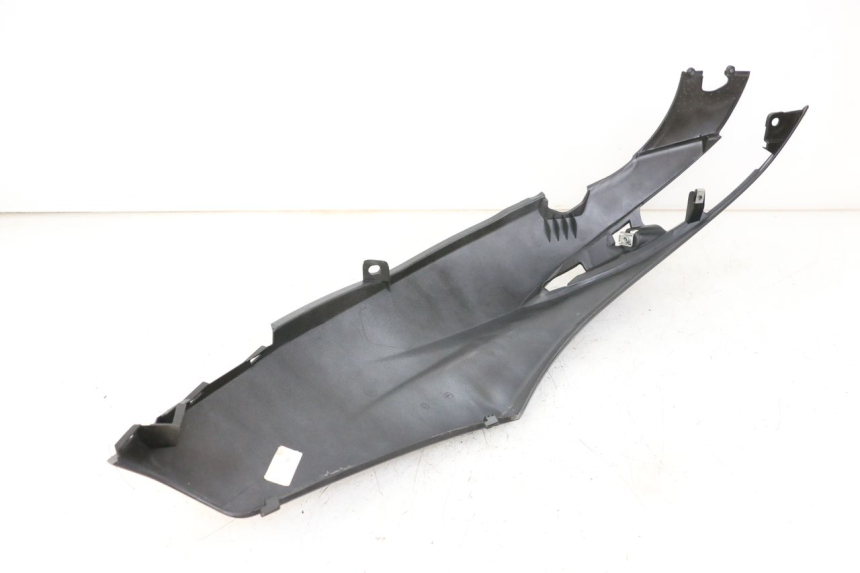 photo de REAR RIGHT PANEL PIAGGIO LIBERTY IGET 4T 50 (2021 - 2025)