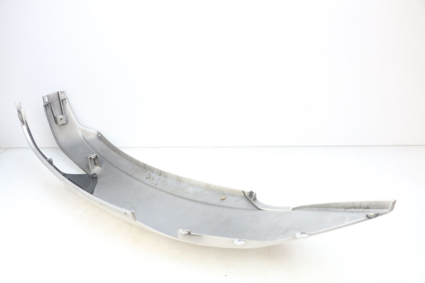photo de RIGHT REAR SIDE PANEL PIAGGIO MP3 500 (2014 - 2016)