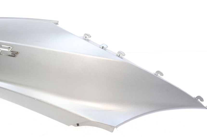 photo de RIGHT REAR SIDE PANEL PIAGGIO MP3 500 (2014 - 2016)