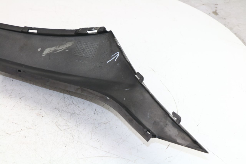 photo de REAR RIGHT PANEL PIAGGIO MP3 LT 400 (2007 - 2012)