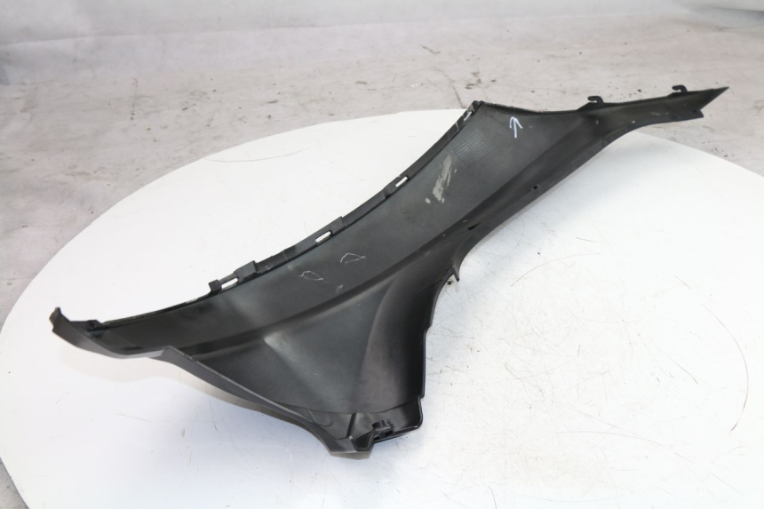 photo de REAR RIGHT PANEL PIAGGIO MP3 LT 400 (2007 - 2012)