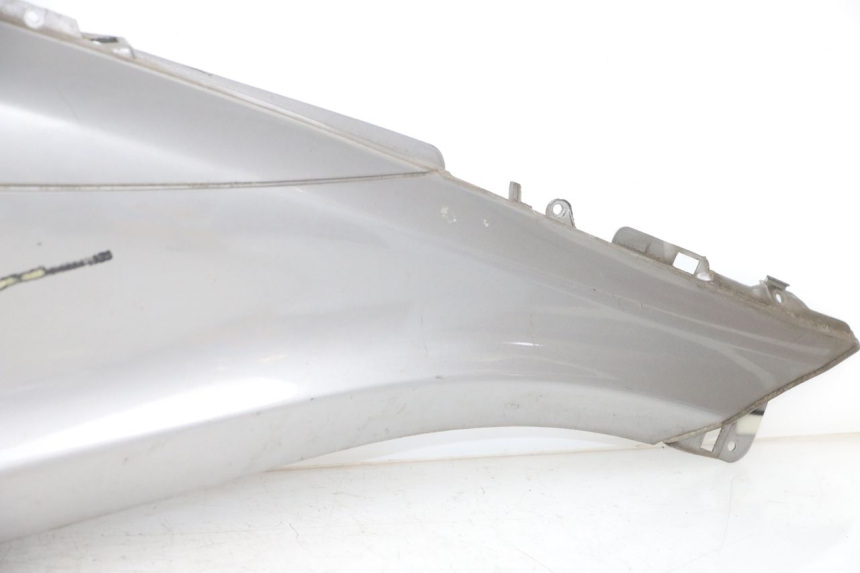 photo de REAR RIGHT PANEL PIAGGIO X10 125 (2012 - 2017)