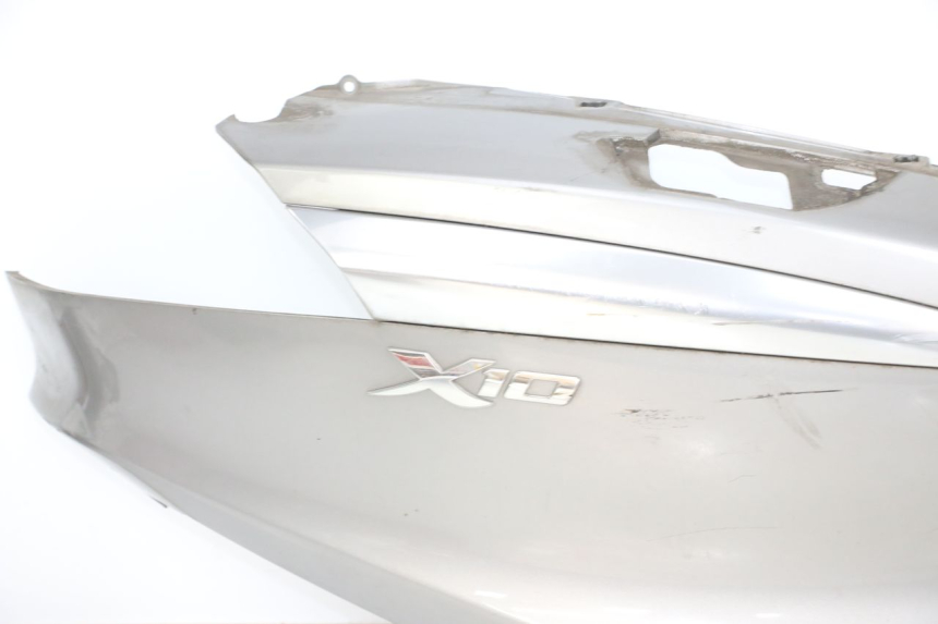 photo de REAR RIGHT PANEL PIAGGIO X10 125 (2012 - 2017)