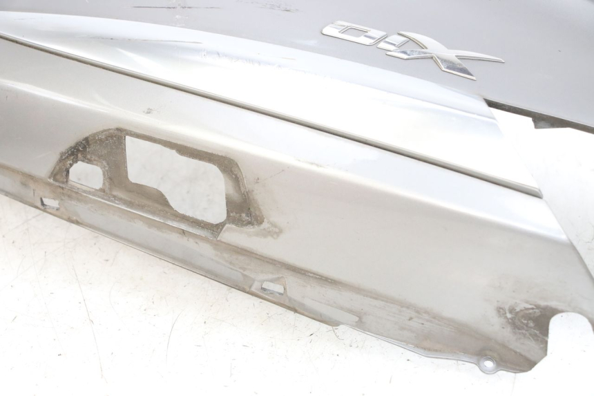 photo de REAR RIGHT PANEL PIAGGIO X10 125 (2012 - 2017)