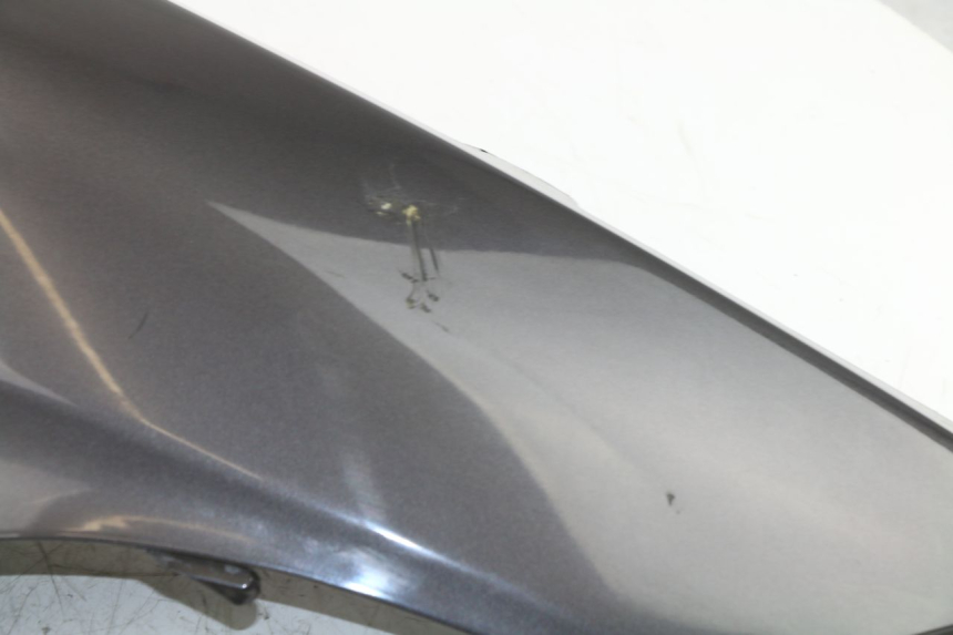 photo de RIGHT REAR SIDE PANEL PIAGGIO X9 EVOLUTION 125 (2003 - 2007)