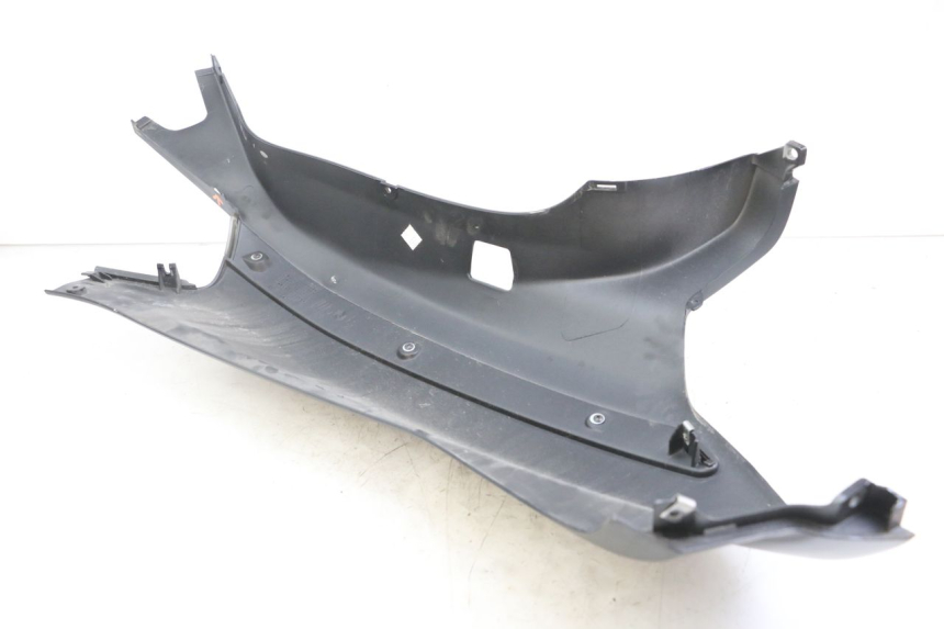 photo de RIGHT REAR SIDE PANEL PIAGGIO XEVO - X EVO 125 (2007 - 2016)