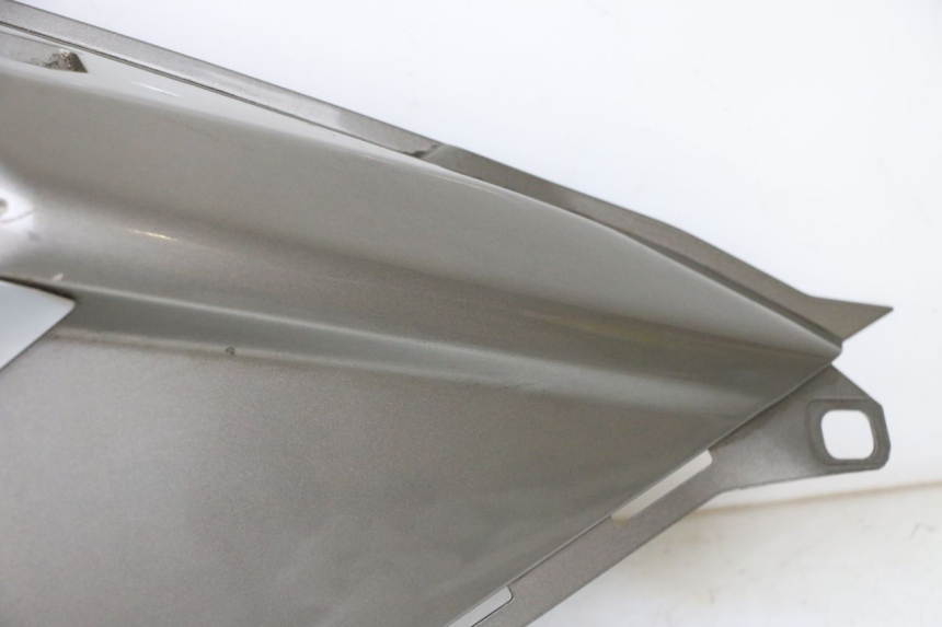 photo de REAR RIGHT PANEL PEUGEOT SATELIS 125 (2013 - 2018)