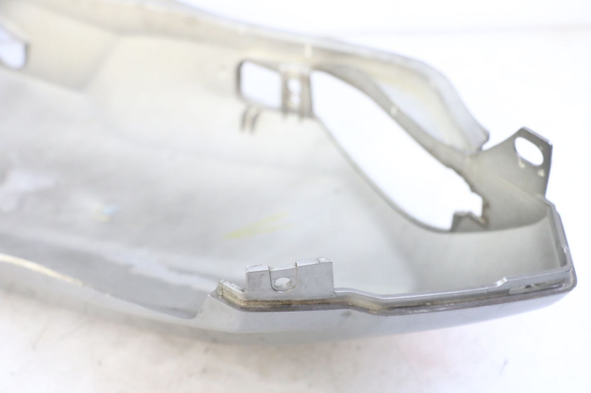 photo de REAR RIGHT PANEL PEUGEOT SATELIS 125 (2013 - 2018)