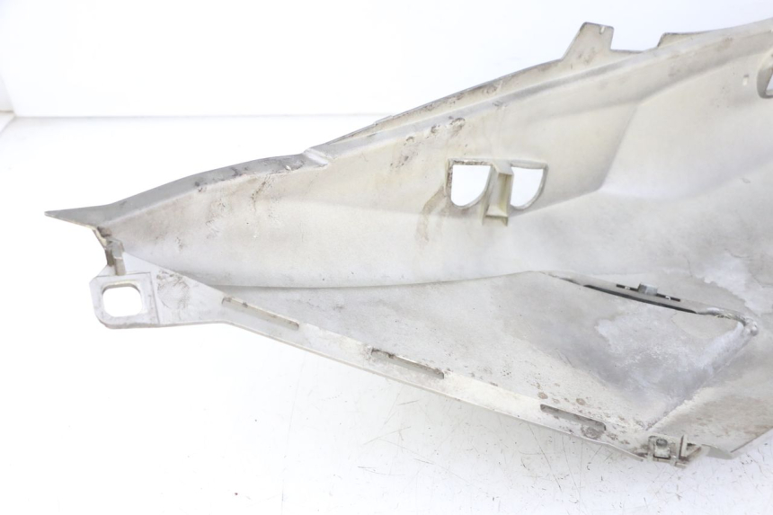 photo de REAR RIGHT PANEL PEUGEOT SATELIS 125 (2013 - 2018)