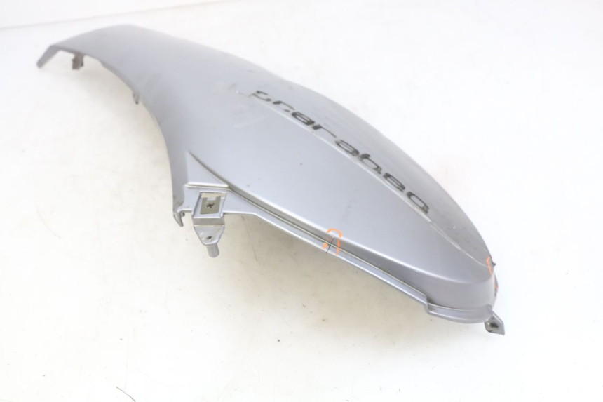 photo de RIGHT REAR SIDE PANEL APRILIA SCARABEO LIGHT 125 (2007 - 2011)