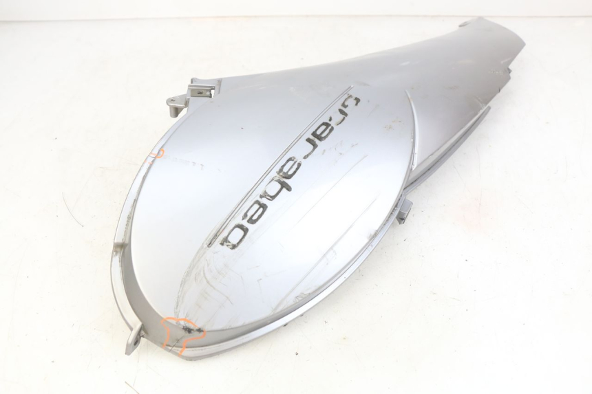 photo de RIGHT REAR SIDE PANEL APRILIA SCARABEO LIGHT 125 (2007 - 2011)