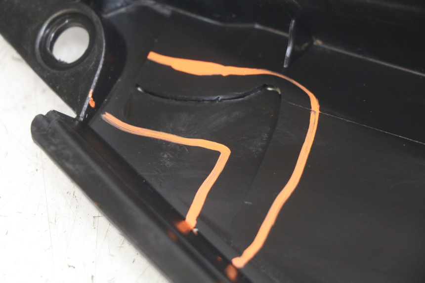photo de RIGHT REAR SIDE PANEL SHERCO SM-R 50 (2018 - 2021)