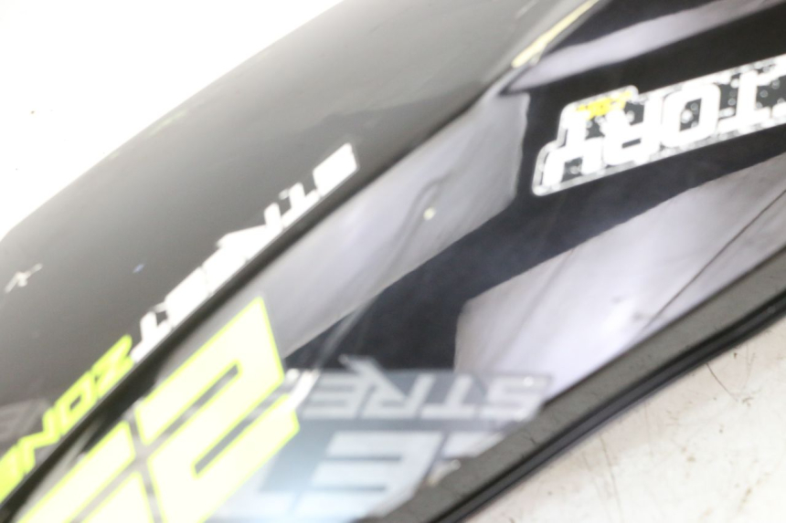 photo de REAR RIGHT PANEL PEUGEOT STREETZONE I 2T 50 (2018 - 2020)