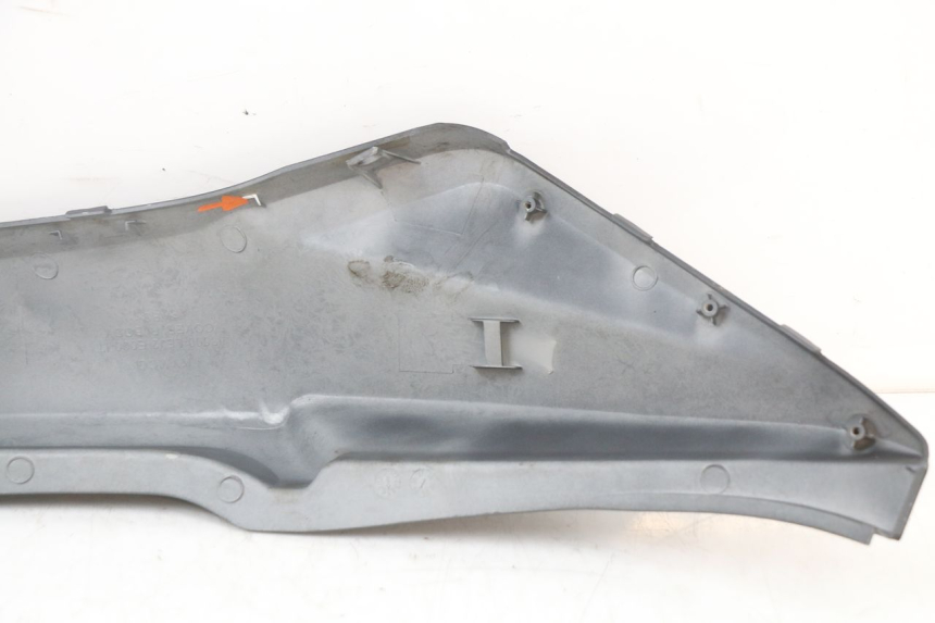 photo de REAR RIGHT PANEL KYMCO SUPER 8 4T 50 (2018 - 2020)