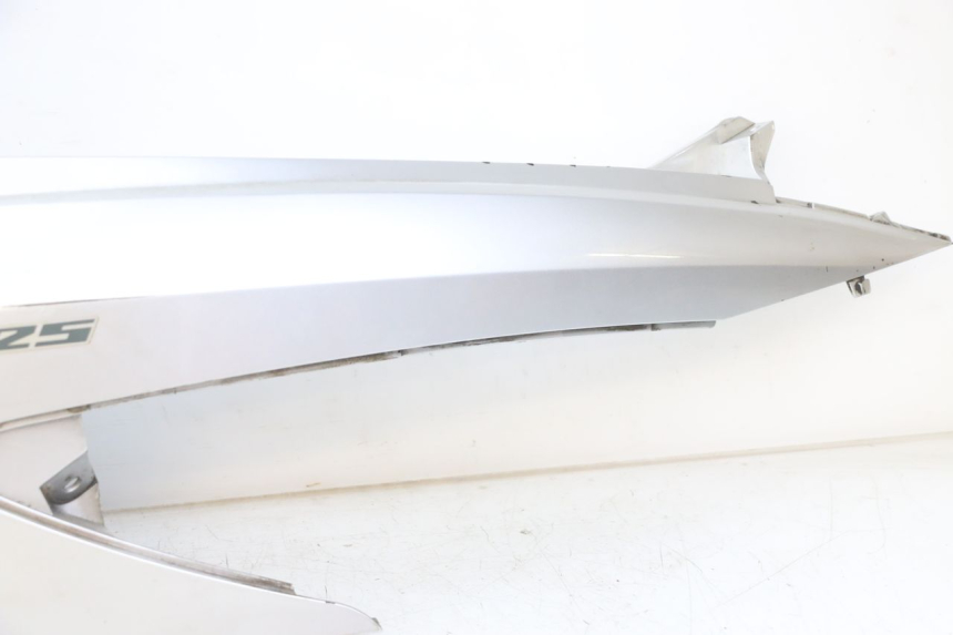 photo de REAR RIGHT PANEL SUZUKI BURGMAN 125 (2007 - 2014)