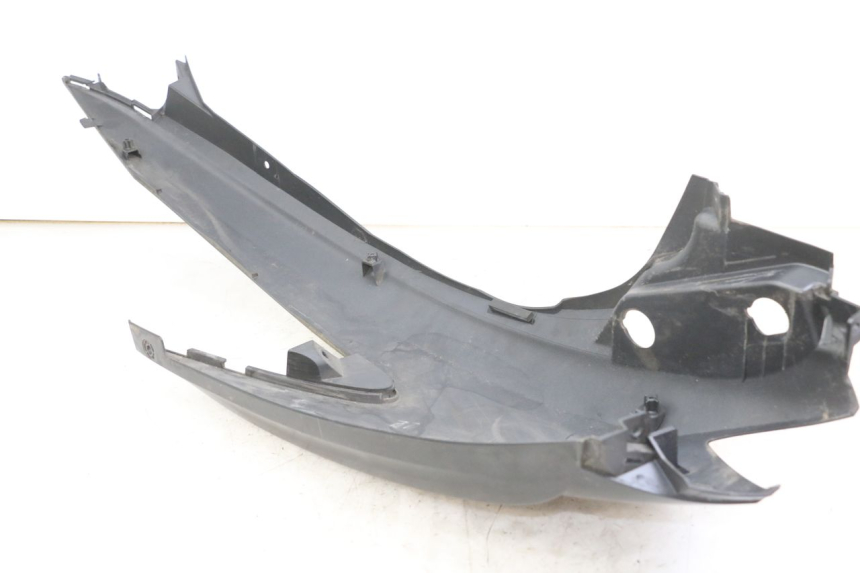 photo de REAR RIGHT PANEL SUZUKI BURGMAN 125 (2018 - 2021)