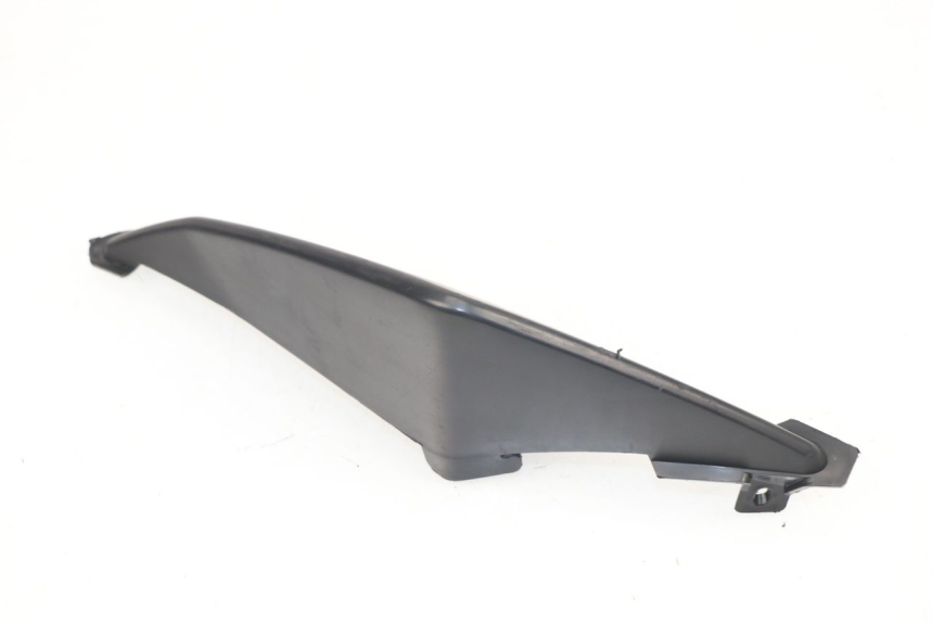 photo de REAR RIGHT PANEL SUZUKI GSR 750 (2011 - 2017)