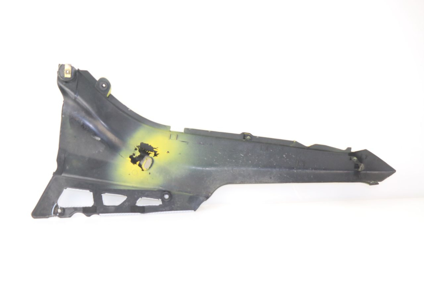 photo de REAR RIGHT PANEL SUZUKI GSXF GSX F 600 (1988 - 1997)