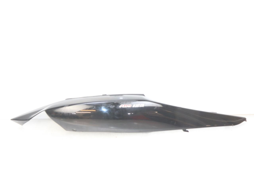 photo de RIGHT REAR SIDE PANEL SUZUKI SIXTEEN 125 (2008 - 2010)