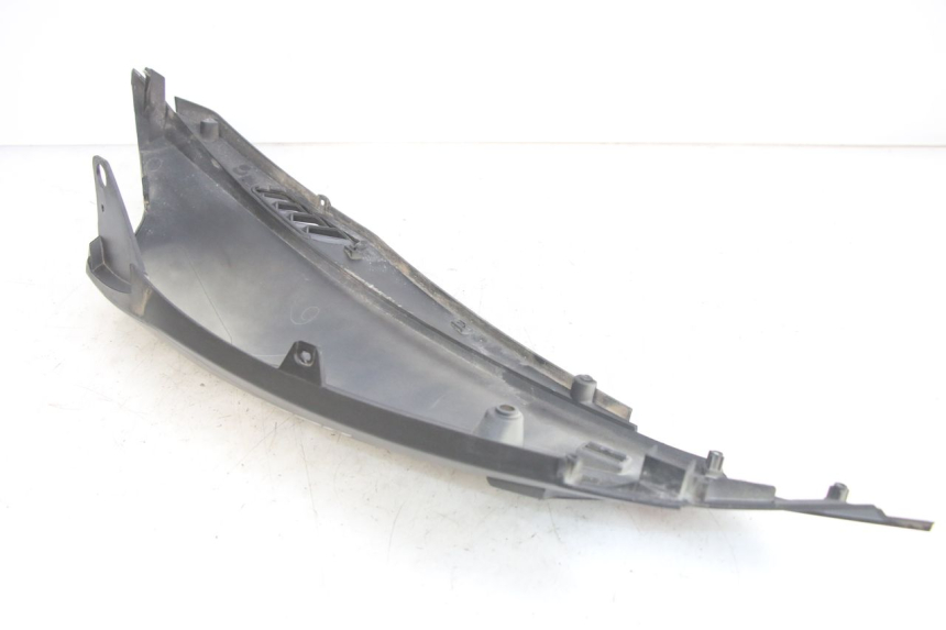 photo de RIGHT REAR SIDE PANEL APRILIA SXR 50 (2021 - 2023)