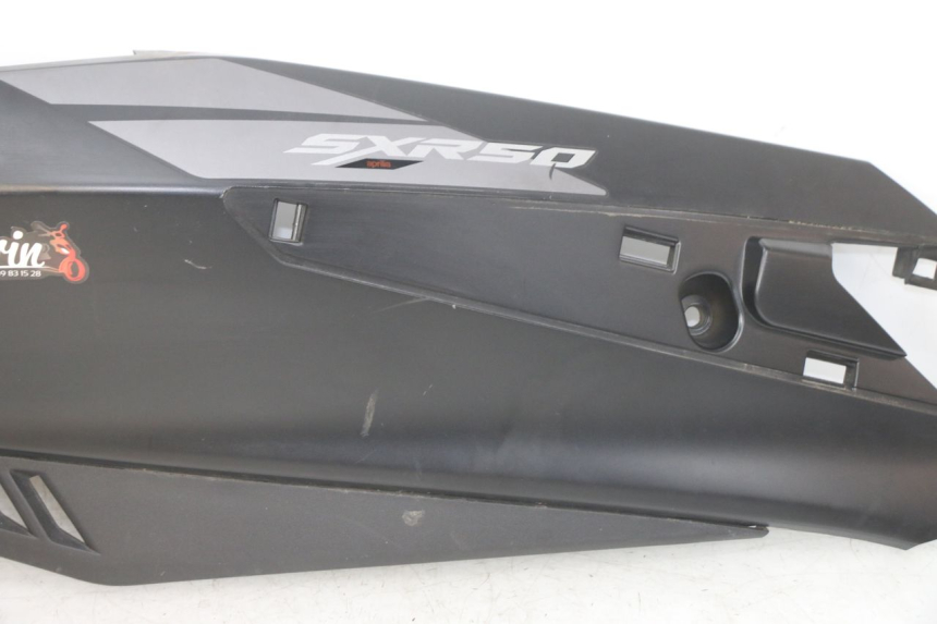 photo de RIGHT REAR SIDE PANEL APRILIA SXR 50 (2021 - 2023)