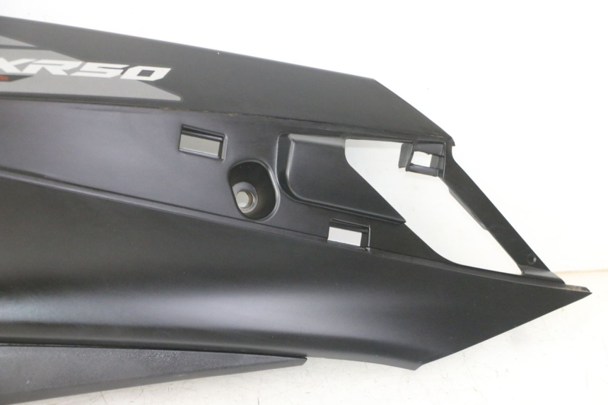 photo de RIGHT REAR SIDE PANEL APRILIA SXR 50 (2021 - 2023)