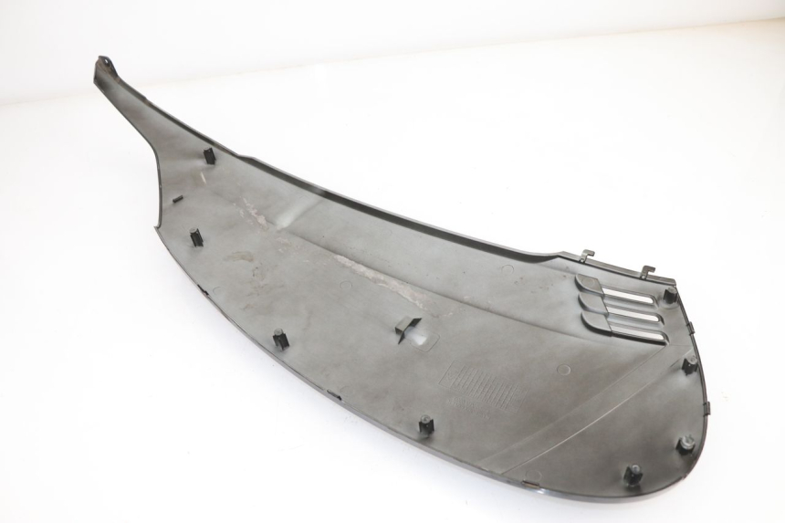 photo de REAR RIGHT PANEL SYM FIDDLE 3 III 50 (2014 - 2017)