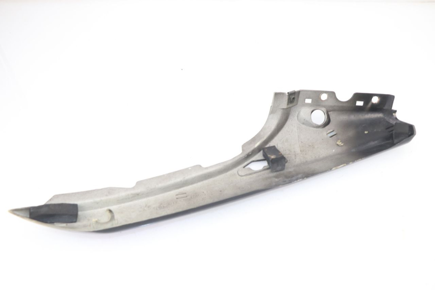 photo de REAR RIGHT PANEL YAMAHA TDM 3VD 850 (1991 - 1995)