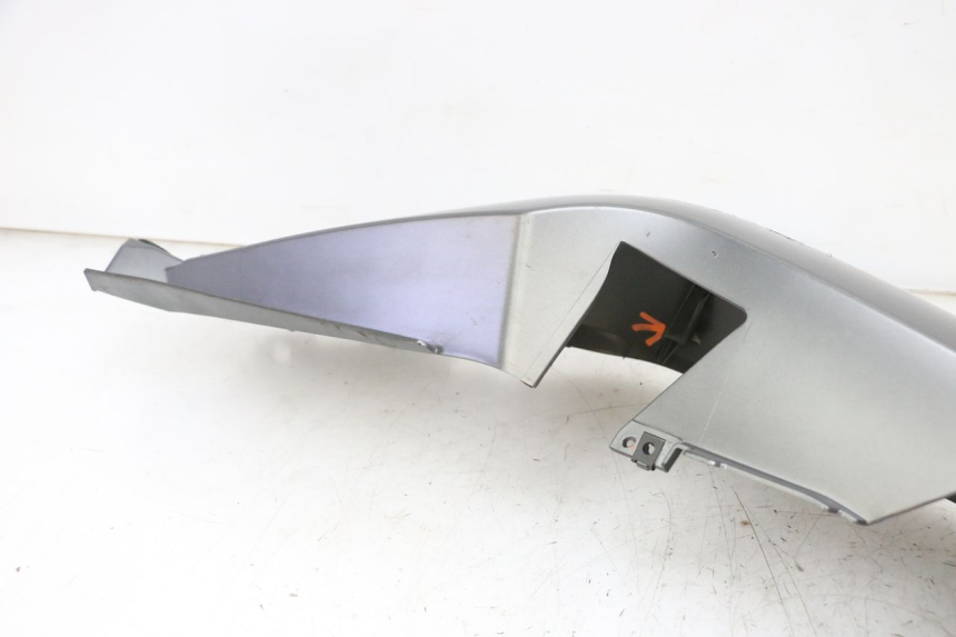 photo de REAR RIGHT PANEL YAMAHA TRICITY 300 (2020 - 2024) - Markings and original references