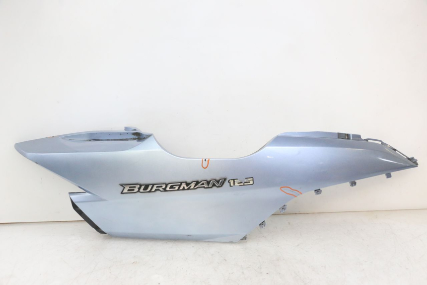 photo de RIGHT REAR SIDE PANEL SUZUKI UH BURGMAN 125 (2002 - 2006)