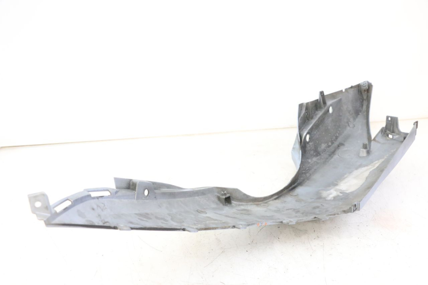photo de RIGHT REAR SIDE PANEL SUZUKI UH BURGMAN 125 (2002 - 2006)