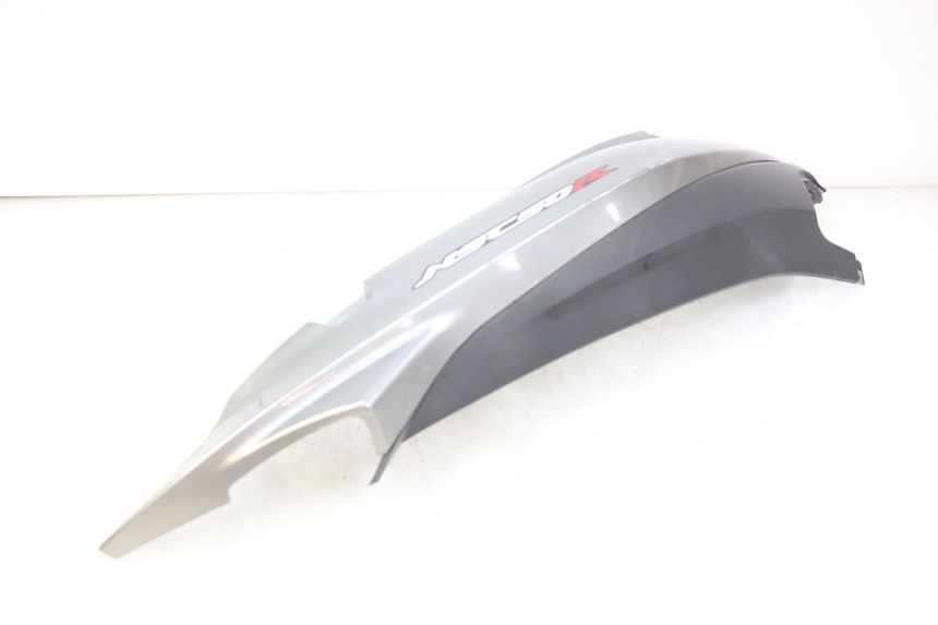 photo de RIGHT REAR SIDE PANEL HONDA VISION NSC R 50 (2013 - 2015)