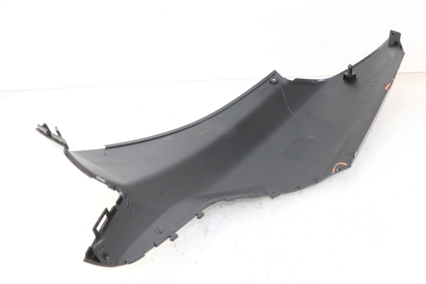 photo de REAR RIGHT PANEL MBK WAAP 125 (2008 - 2013)