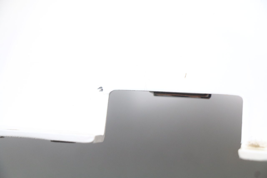 photo de RIGHT REAR SIDE PANEL YAMAHA XMAX X-MAX 125 (2006 - 2009)