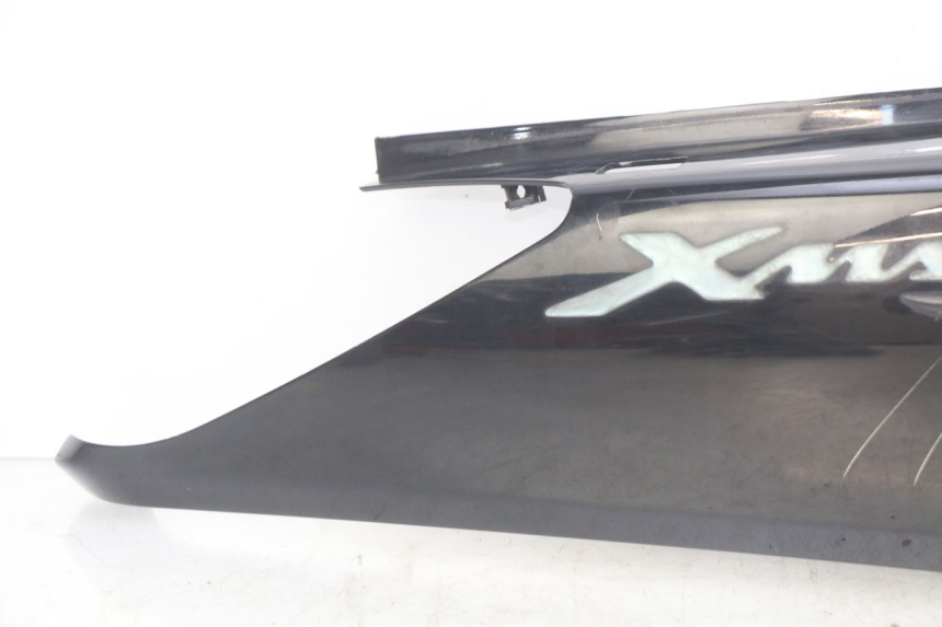 photo de RIGHT REAR SIDE PANEL YAMAHA XMAX X-MAX 125 (2006 - 2009)