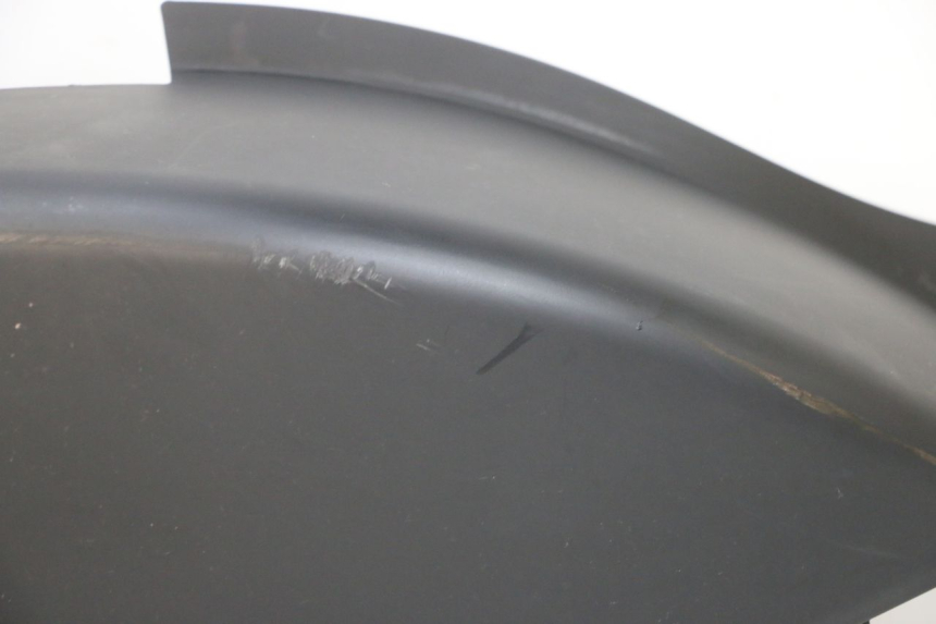 photo de RIGHT REAR SIDE PANEL YAMAHA XMAX X-MAX 125 (2006 - 2009) - Markings and original references