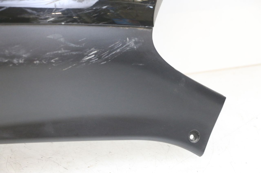 photo de RIGHT REAR SIDE PANEL PIAGGIO XEVO - X EVO 125 (2007 - 2017) - Surface and material condition