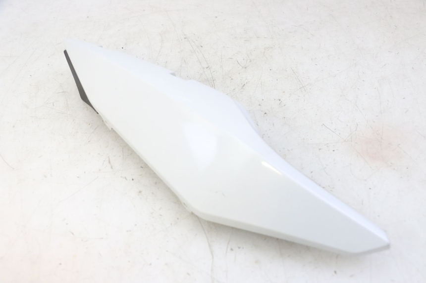 photo de REAR RIGHT PANEL YAMAHA XJ6 ABS 600 (2008 - 2016)