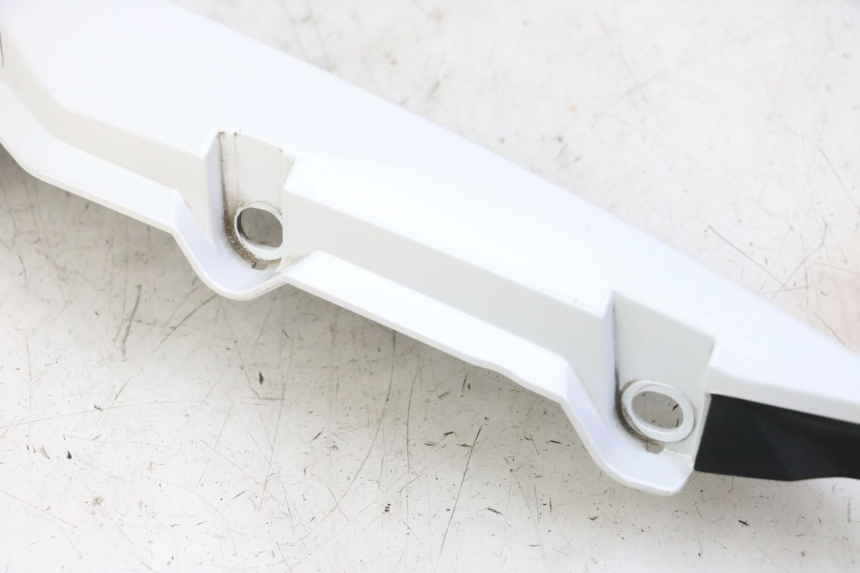 photo de REAR RIGHT PANEL YAMAHA XJ6 ABS 600 (2008 - 2016)