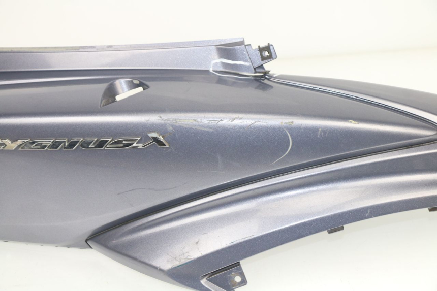 photo de REAR RIGHT PANEL YAMAHA CYGNUS X INJECTION 125 (2007 - 2013)