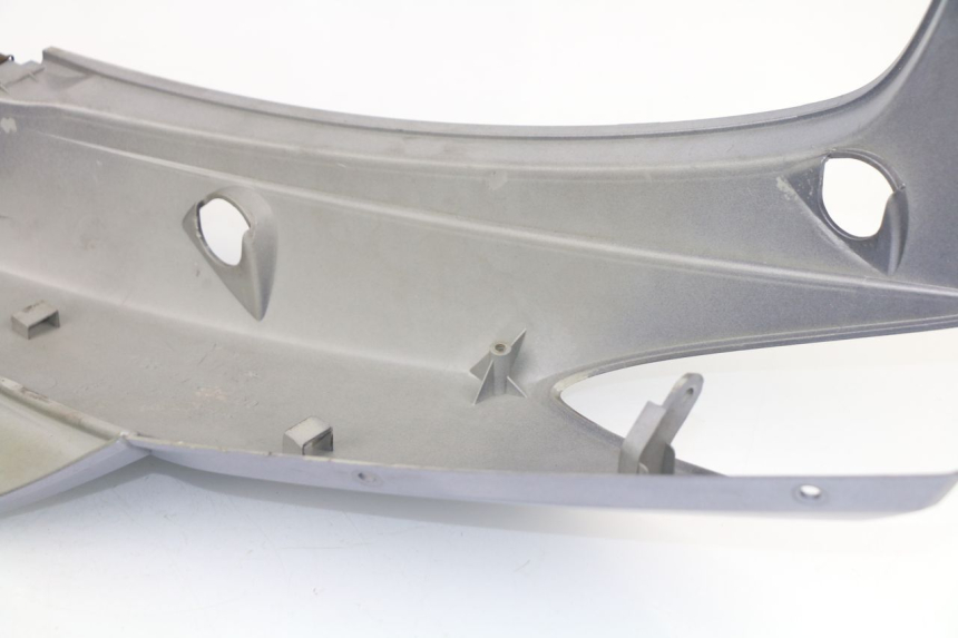 photo de REAR RIGHT PANEL YAMAHA CYGNUS X INJECTION 125 (2007 - 2013)