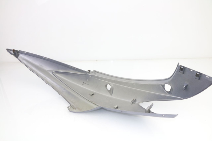 photo de REAR RIGHT PANEL YAMAHA CYGNUS X INJECTION 125 (2007 - 2013)