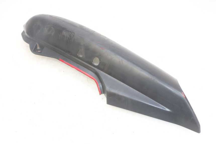 photo de RIGHT REAR SIDE PANEL YAMAHA FZS FAZER 600 (1998 - 2001)